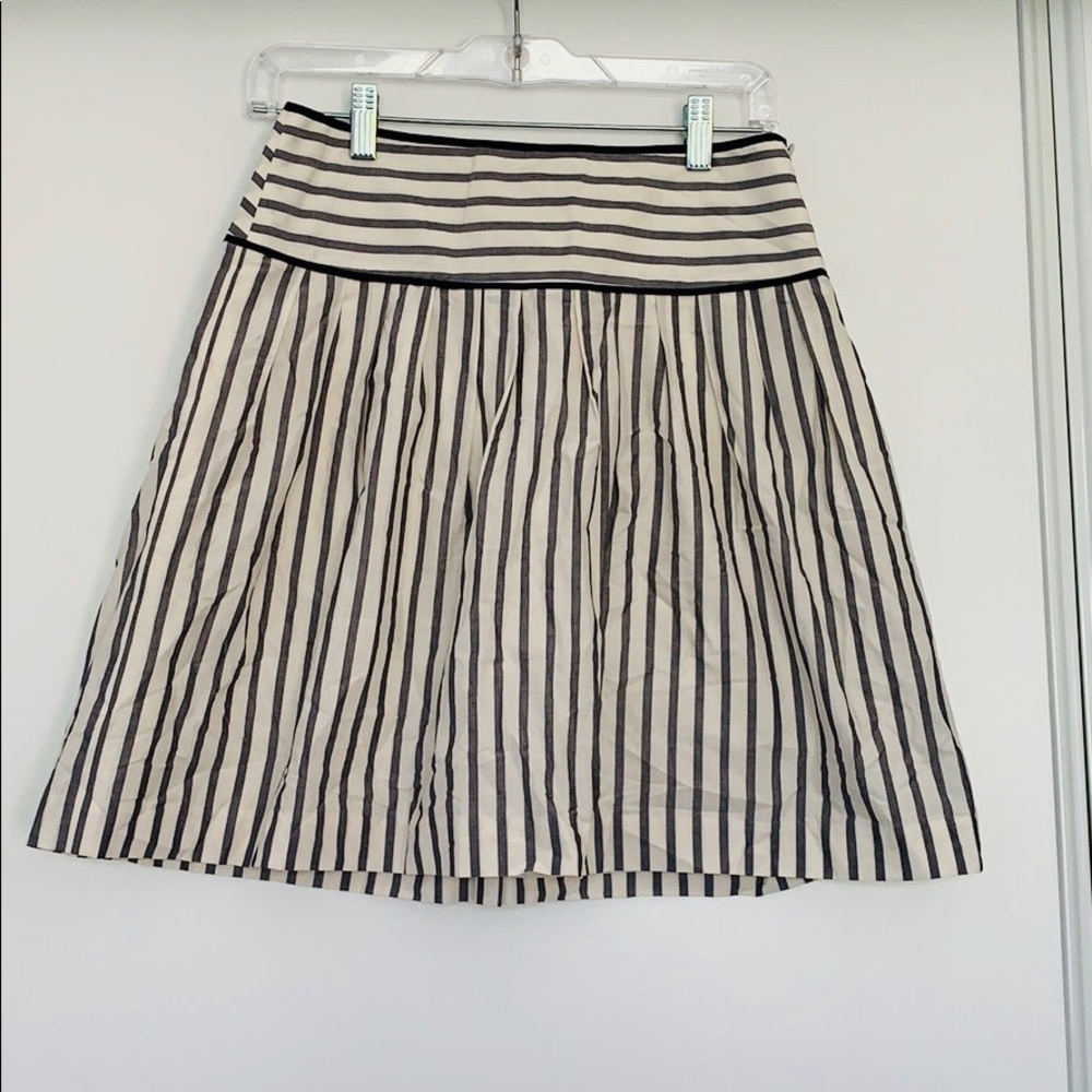 ⭐️3/$30 - Summery skirt